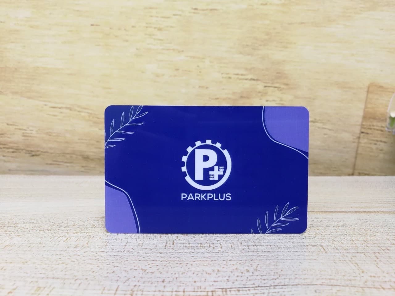 พิมพ์บัตรเข้าอาคารจอดรถ Park Plus | รับพิมพ์บัตรพลาสติก ไม่มีขั้นต่ำ