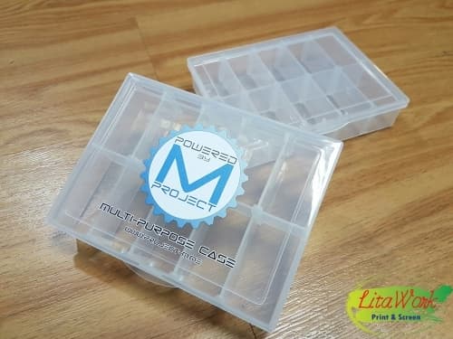 สกรีนกล่องพลาสติก M Project | รับสกรีนโลโก้ สกรีนราคาถูก งานด่วน ไม่มีขั้นต่ำ