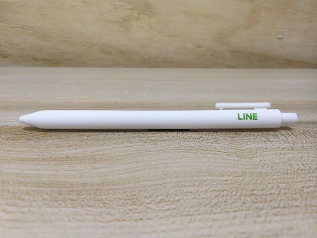 สกรีนปากกา Line | รับสกรีนโลโก้ ราคาถูก ไม่มีขั้นต่ำ 1 ชิ้นก็ทำได้