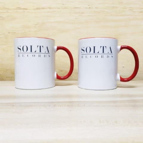 สกรีนแก้วมัคสีขาวข้อความ SOLTA | รับสกรีนโลโก้ ไม่มีขั้นต่ำ 1 ชิ้นก็ทำได้