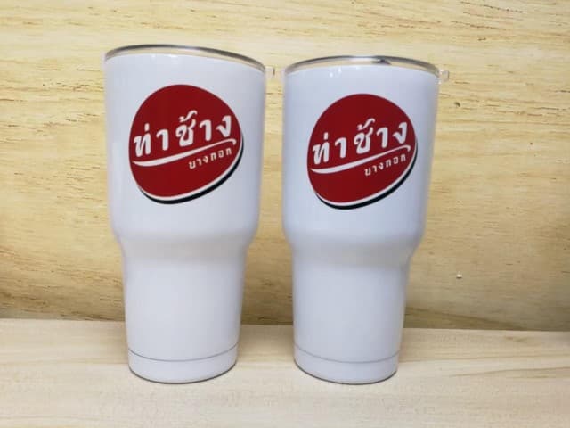 สกรีนแก้ว YETI โลโก้ ท่าช้างบางกอก | รับสกรีนโลโก้ ราคาถูก งานด่วน ไม่มีขั้นต่ำ