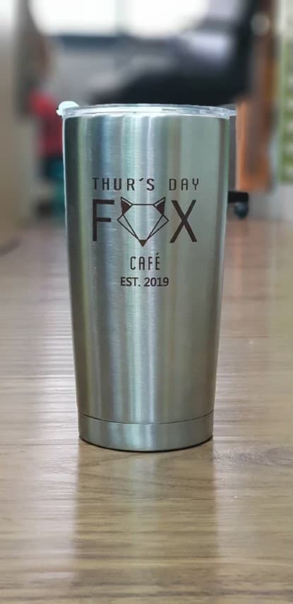 สกรีนแก้ว YETI โลโก้ Fox | รับสกรีนโลโก้ ราคาถูก งานด่วน ไม่มีขั้นต่ำ
