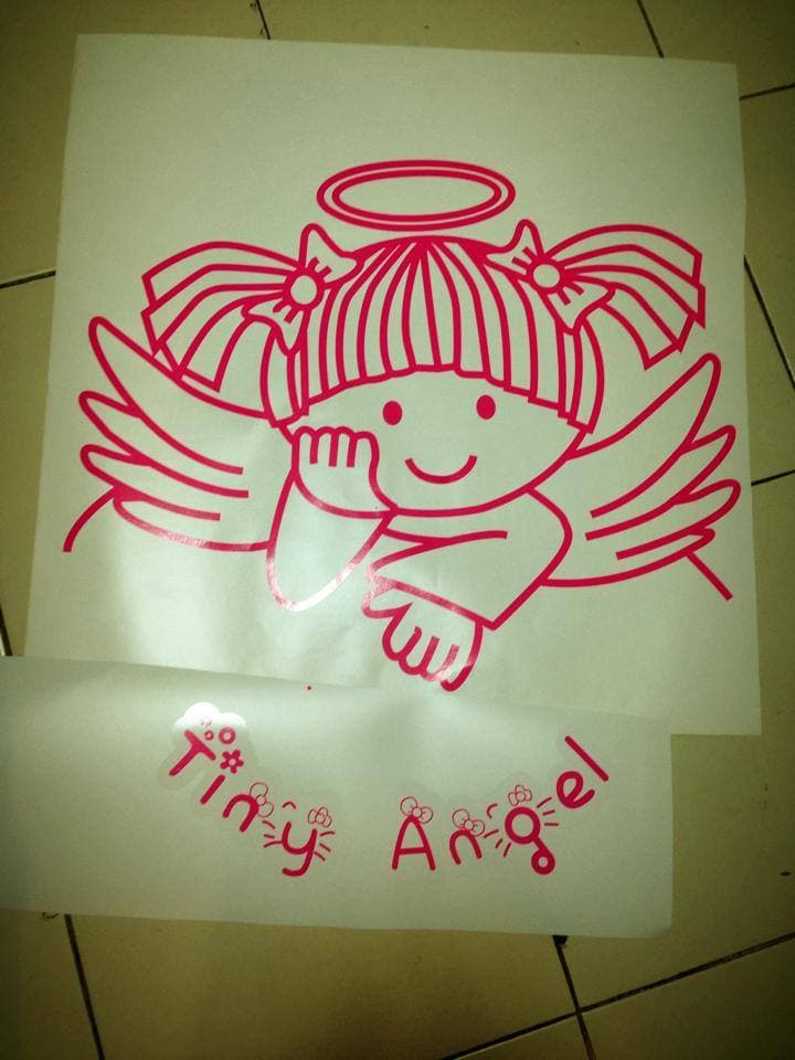 สติ๊กเกอร์ใสติดกระจก Tiny Angel | รับพิมพ์สติ๊กเกอร์พร้อมไดคัท ถูก ไม่มีขั้นต่ำ