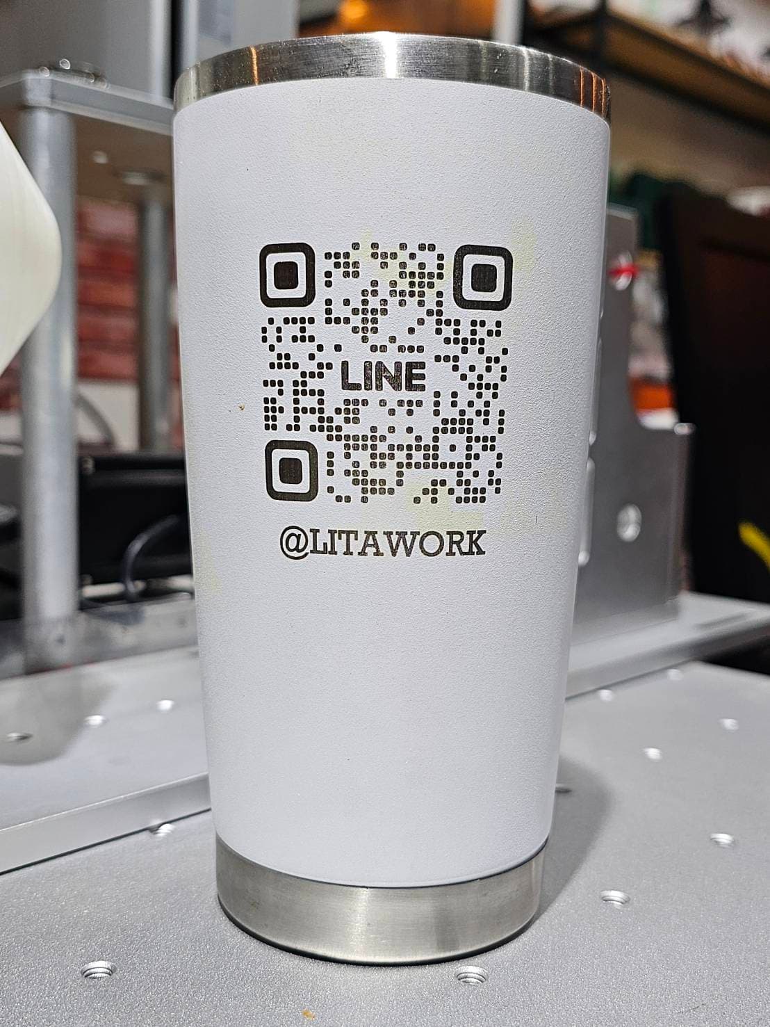 เลเซอร์แก้วสแตนเลส QR Code | รับแกะสลักด้วยเลเซอร์ 1 ชิ้นทำได้