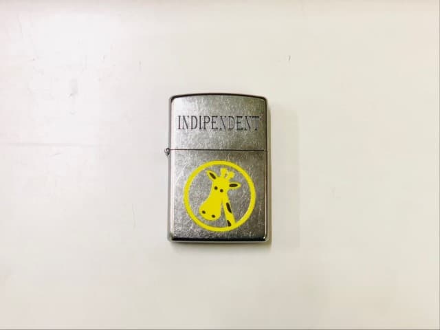  Zippo ไฟแช็คสุดคลาสสิกที่วัยรุ่นนิยมจนต้องเอาไปสกรีน
